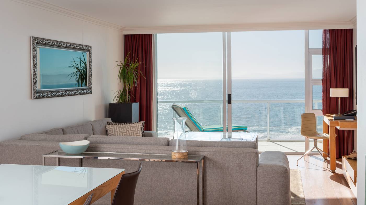 Radisson-Blu-Hotel-Waterfront-General-view-45