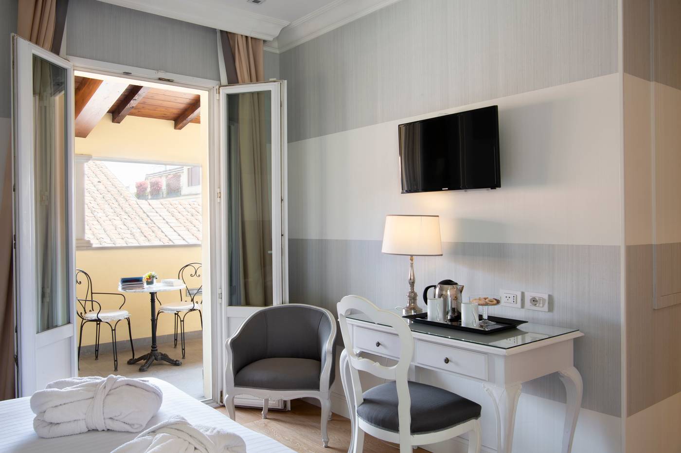 Rapallo-Room-11