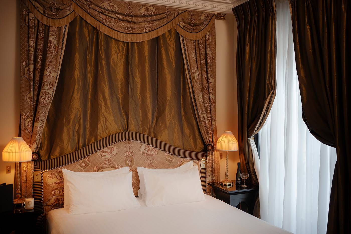 Maison-Athenee-Room-27