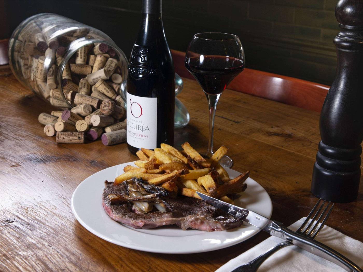 Ibis-Bastille-Opera-Restaurant-74