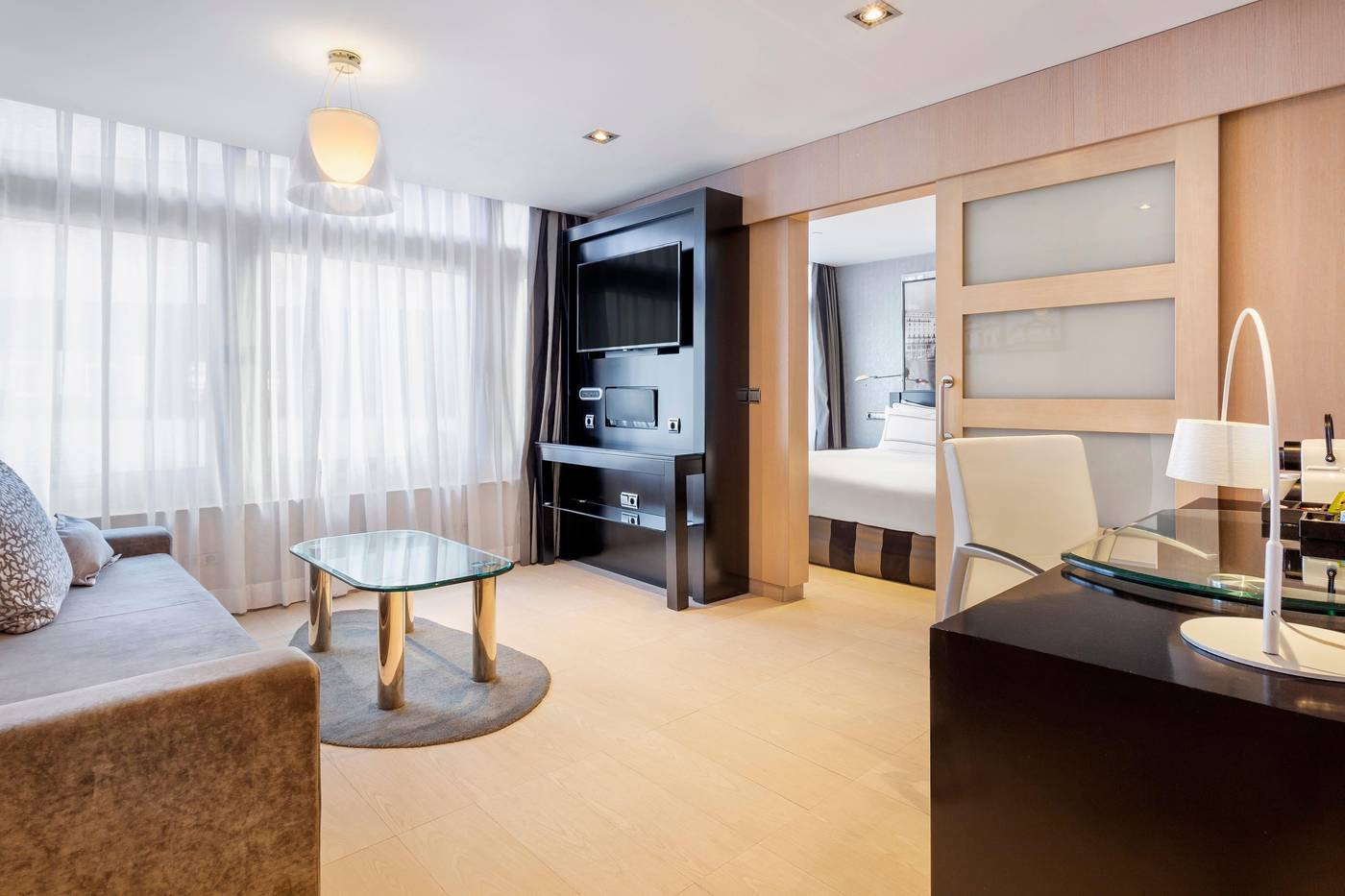 Melia-Madrid-Princesa-Room-54