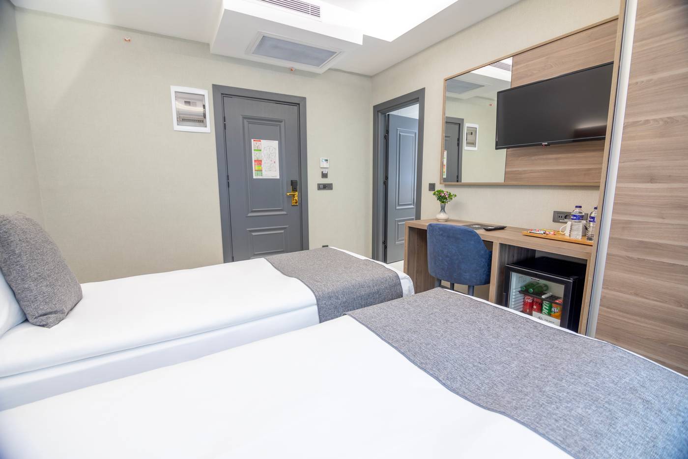 The-Omiya-Hotel-Room-15