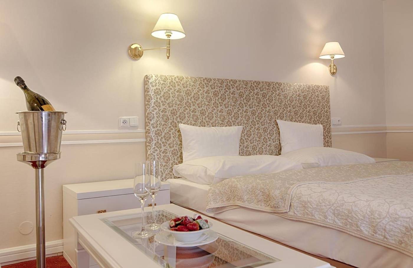 Hotel Embassy-Czech Republic-KARLOVY VARY-Room-8