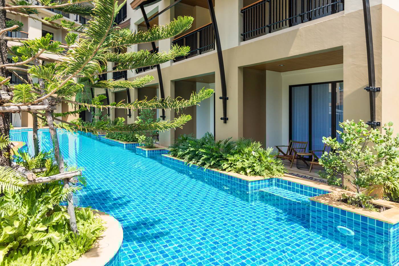 Aurico-Kata-Resort---Spa-Pool-4