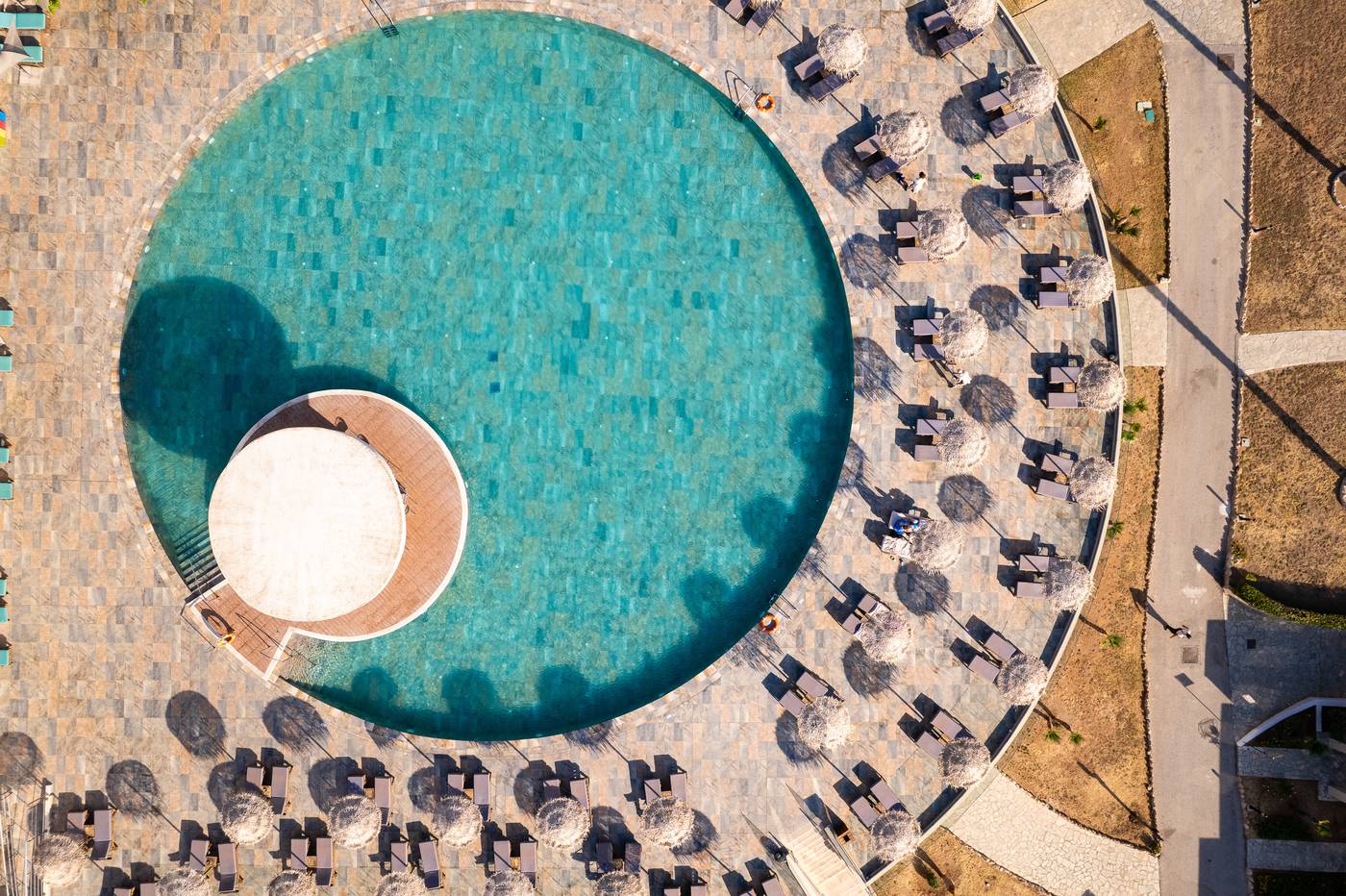 Kresten-Royal-Euphoria-Resort-Room-17