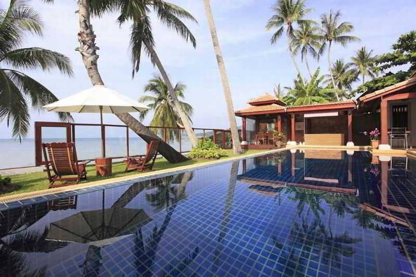 Pao-Jin-Poon-Beach-Front-Villa-Pool-3