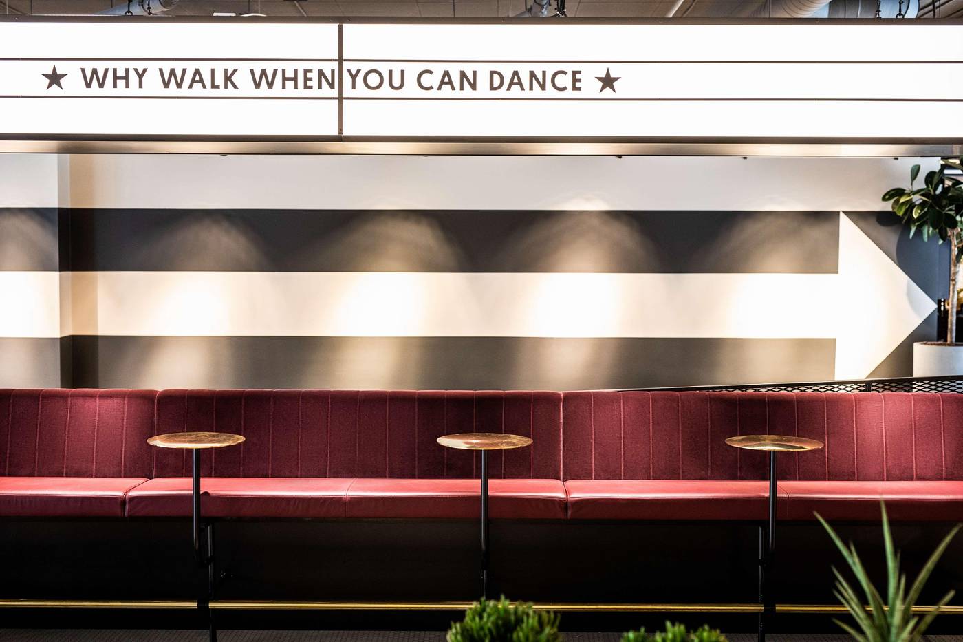 Scandic-Falkoner-Lobby-46