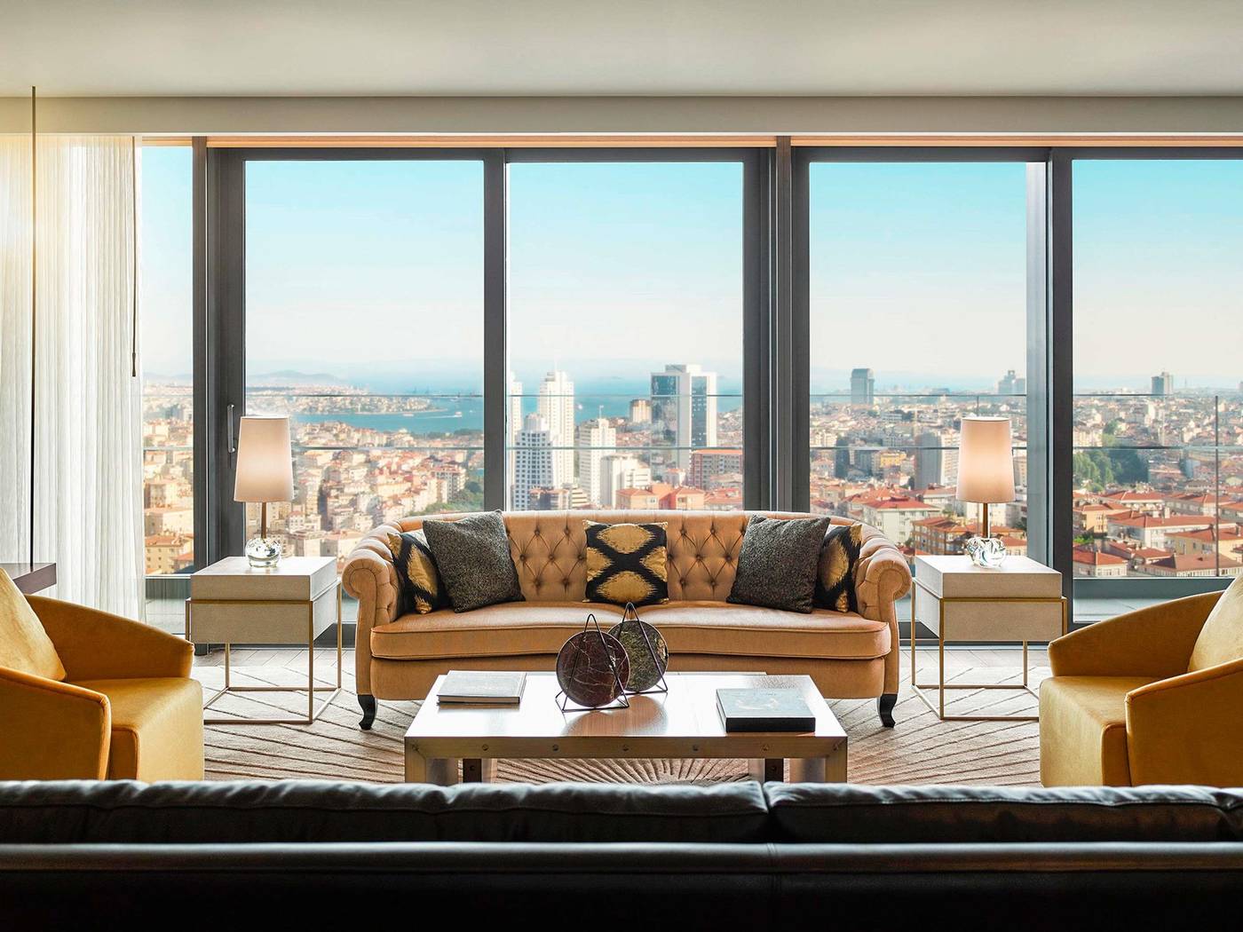 Fairmont-Quasar-Istanbul-Room-40