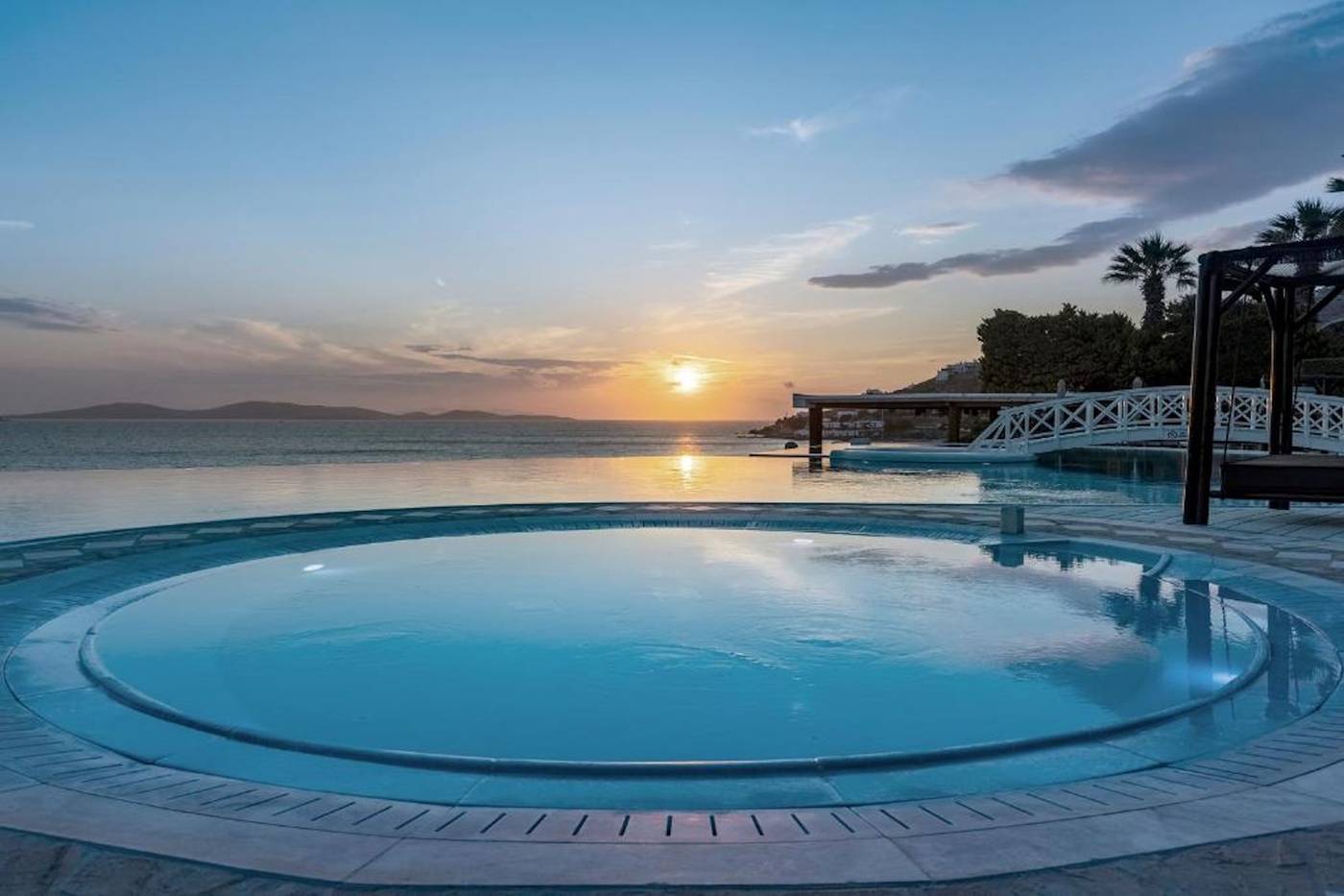 Saint-John-Hotel-Villas---Spa-General-view-14