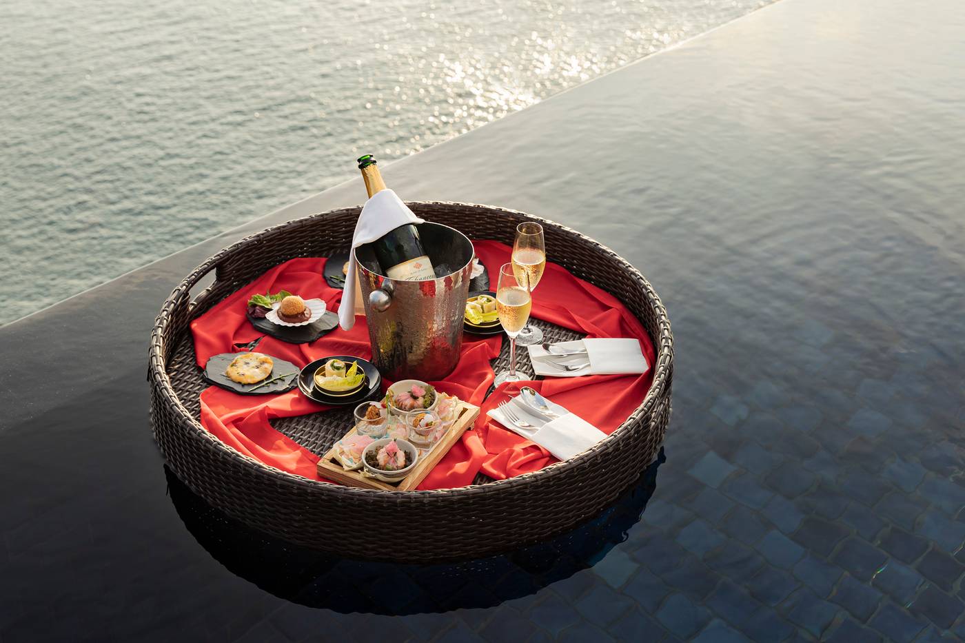 Paresa-Resort-Room-8