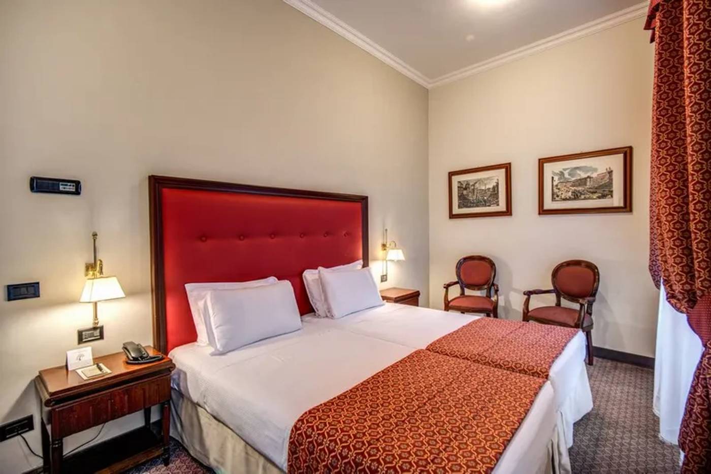 Colonna-Palace-Room-27