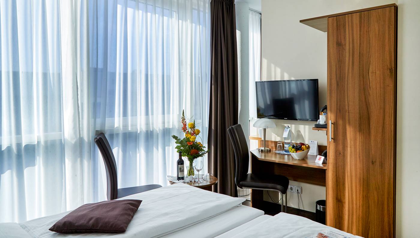 B-B-HOTEL-Berlin-Mitte-Room-17