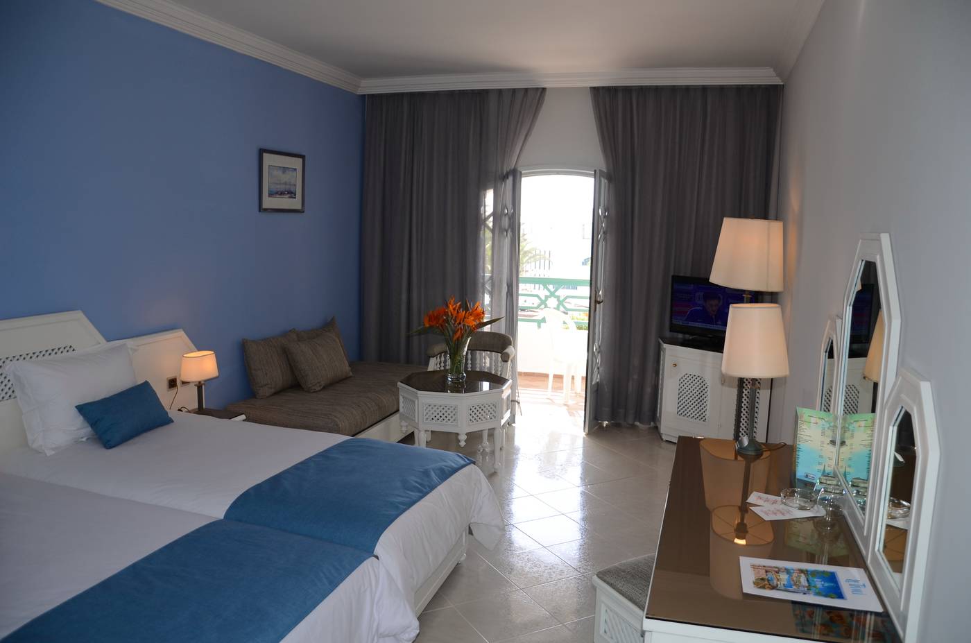 Le-Tivoli-Hotel-Room-16