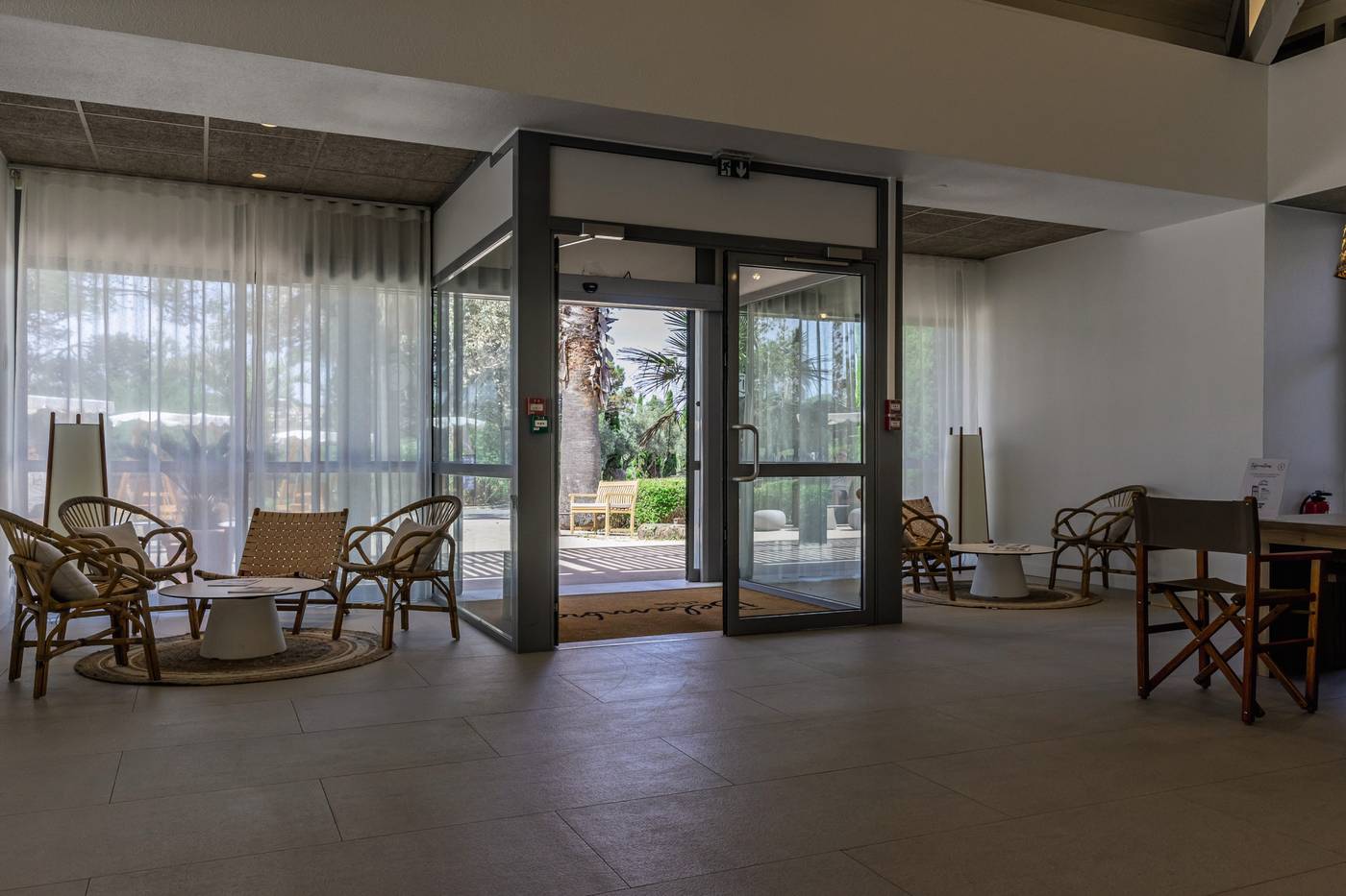 Belambra Clubs - Riviera Beach Club-France-HYERES-Lobby-4