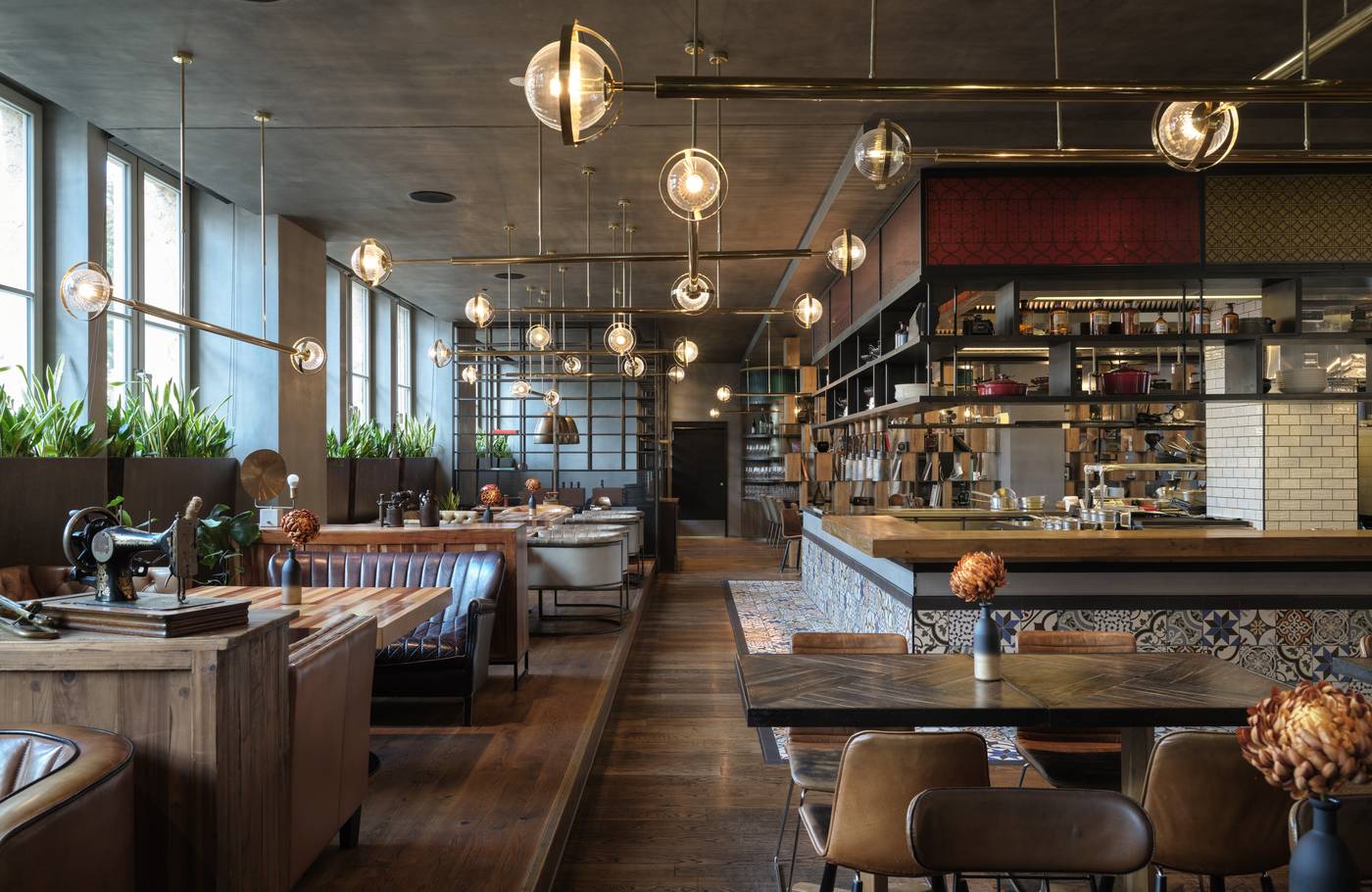 Hotel-Berlin-Potsdamer-Platz-by-Leonardo-Hotels-Restaurant-12