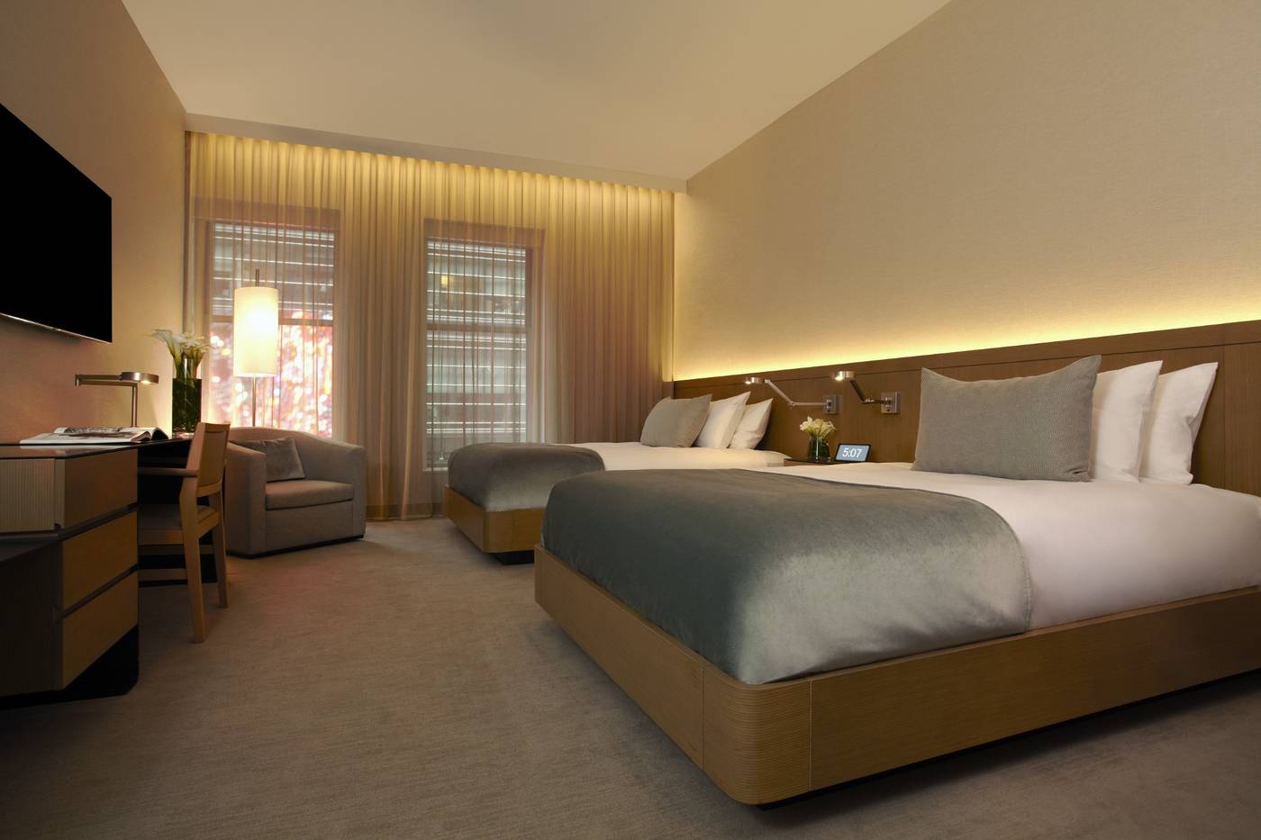 The-Knickerbocker-Hotel-Room-34