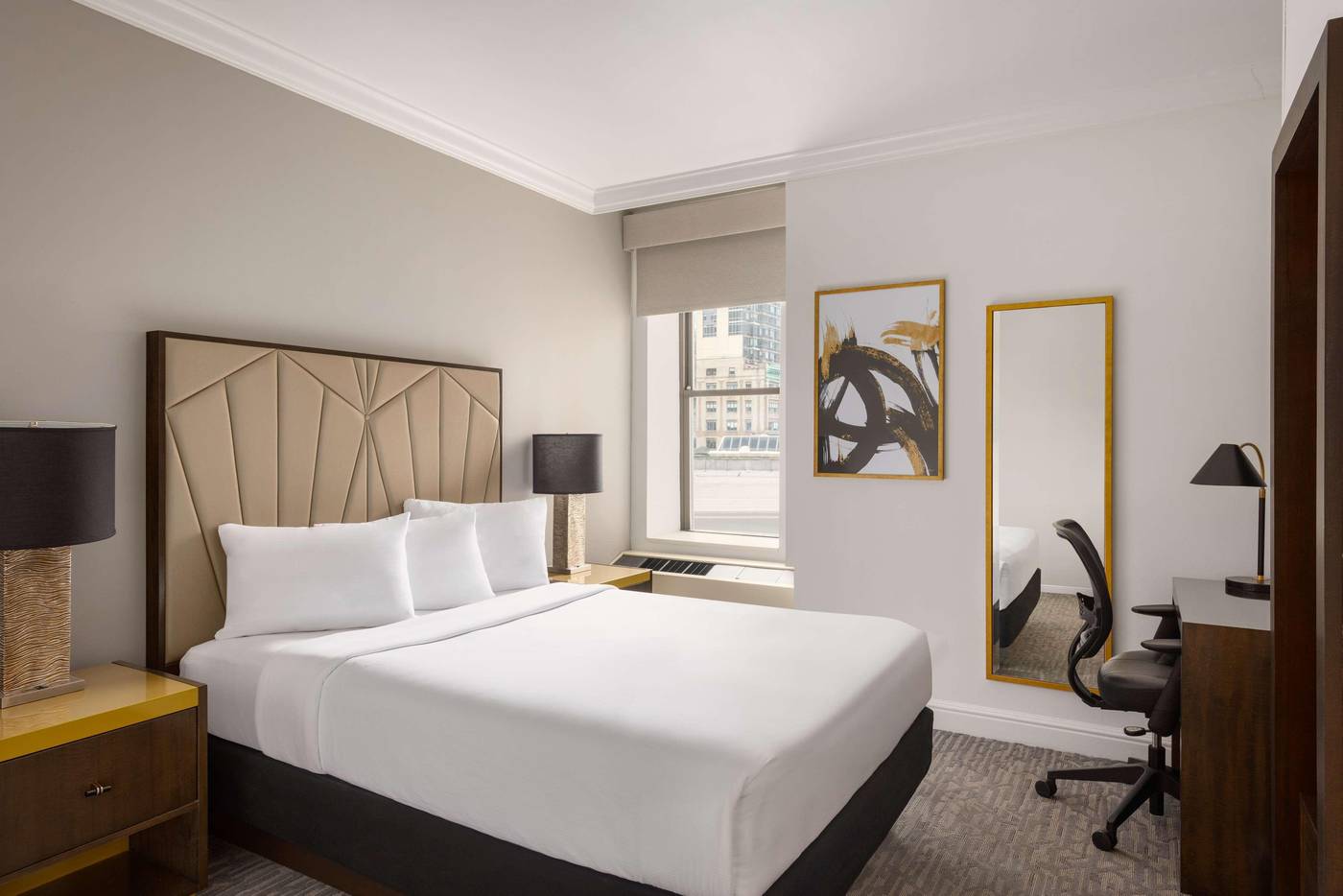 Martinique-New-York-on-Broadway--Curio-By-Hilton-Room-15