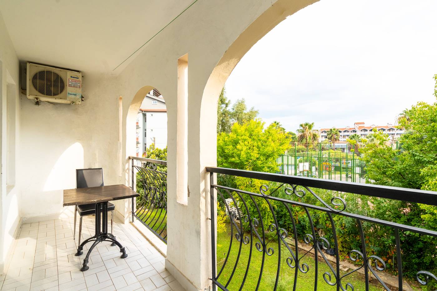 Grand-Villa-Sol-Apart-Room-8