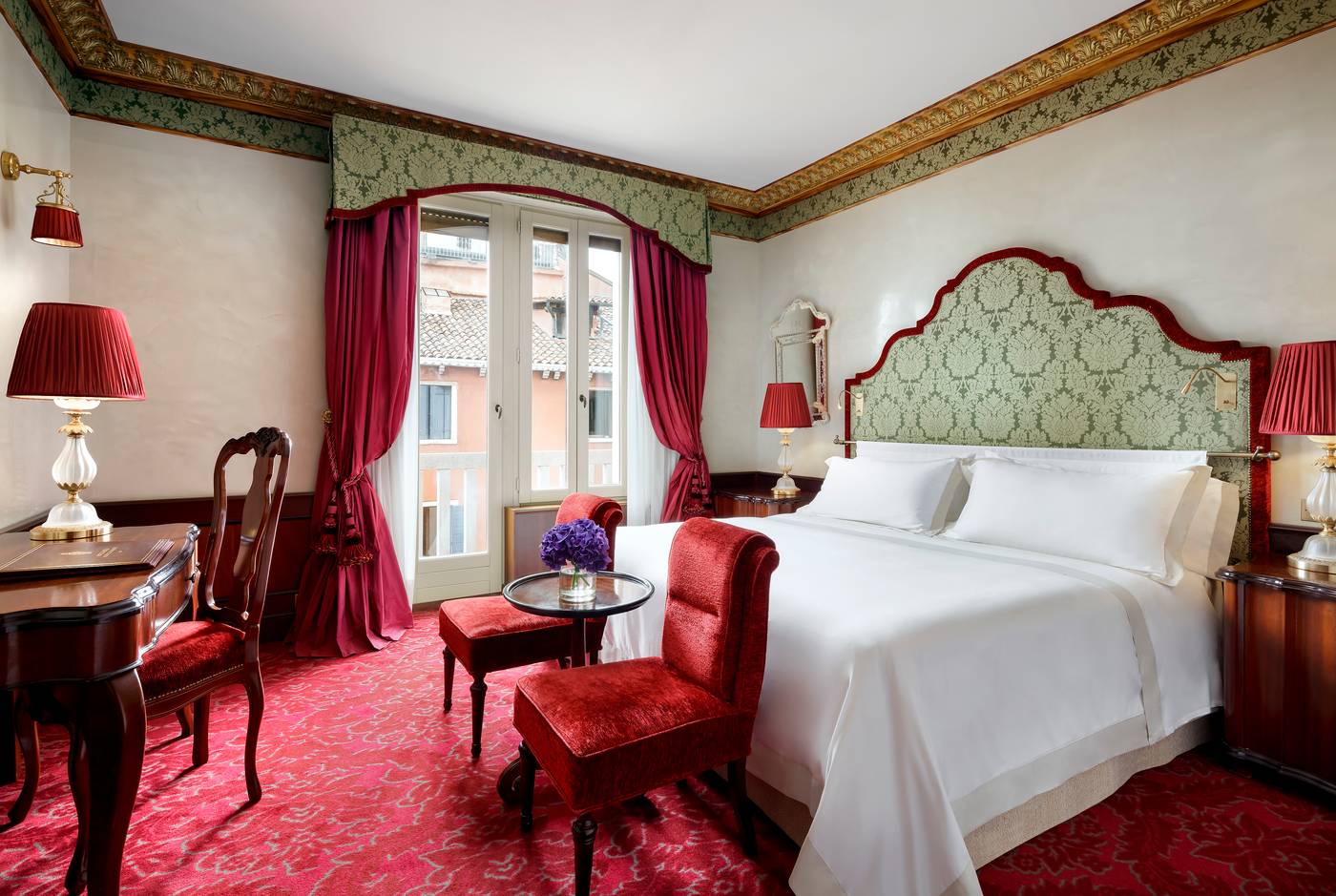 Hotel-Danieli--Venice-Room-14