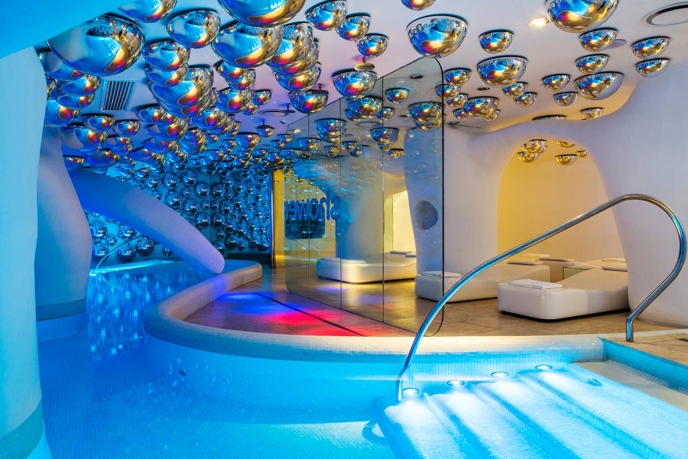 Boscolo-Milano-Autograph-Collection-Pool-29