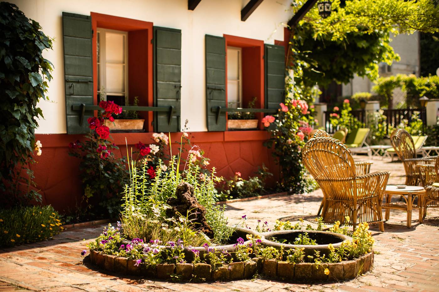 Residenza-d-Epoca-Albergo-Quattro-Fontane-Terrace-4