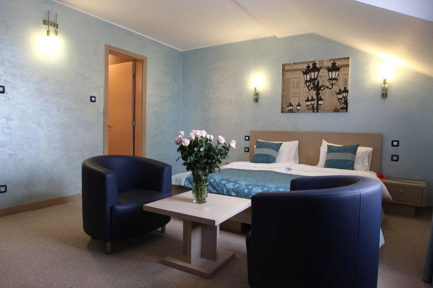 Euro Garni Hotel-Serbia-BELGRAD -General view-4