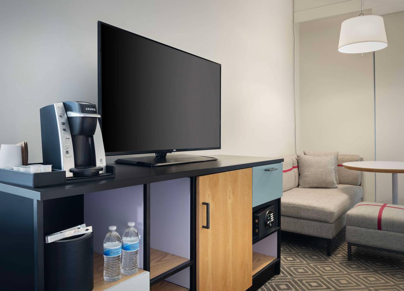 Freepoint-Hotel-Cambridge--a-Tapestry-Collection-Room-8