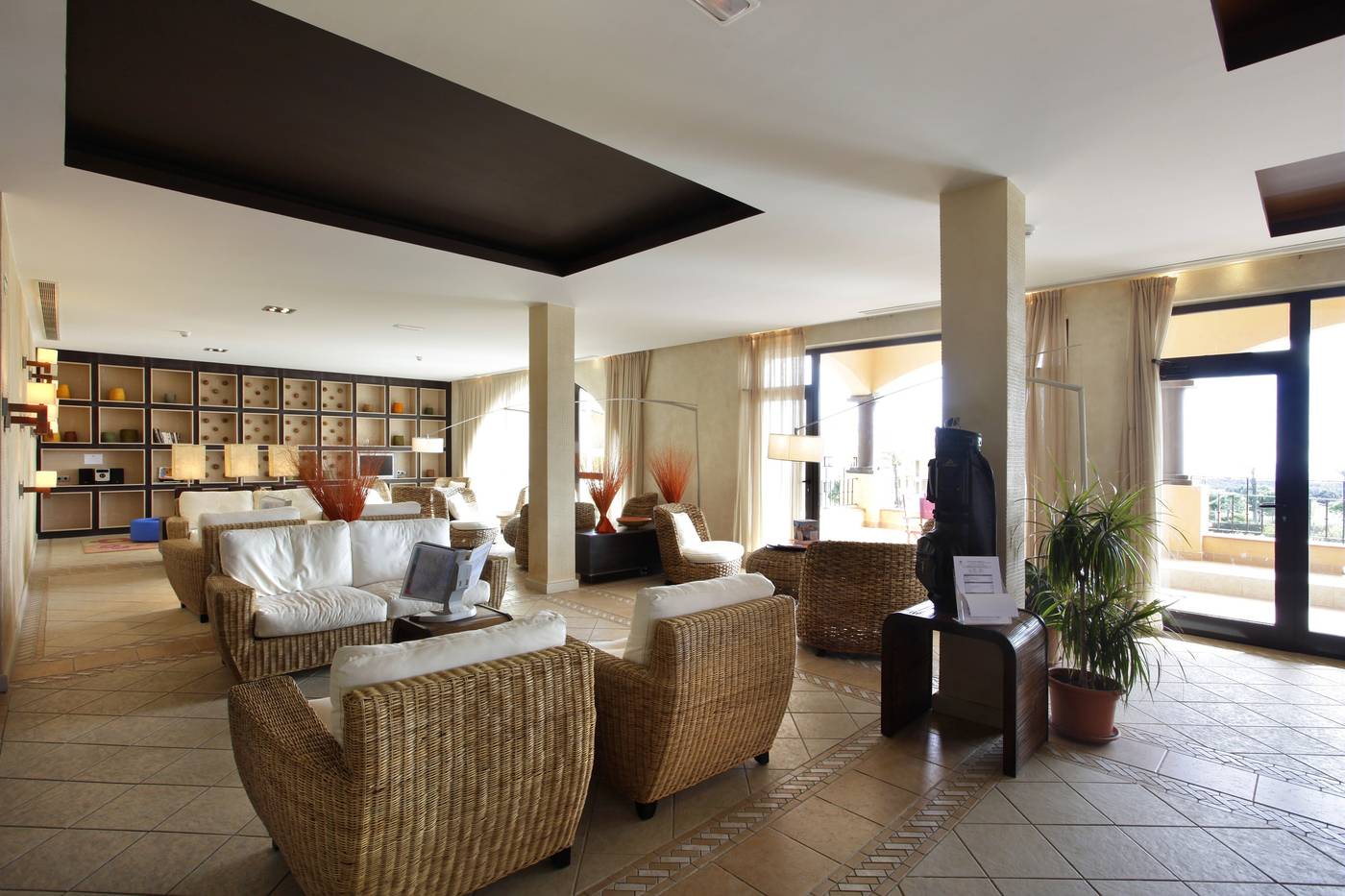 Pierre---Vacances-Bonavista-de-Bonmont-Lobby-59