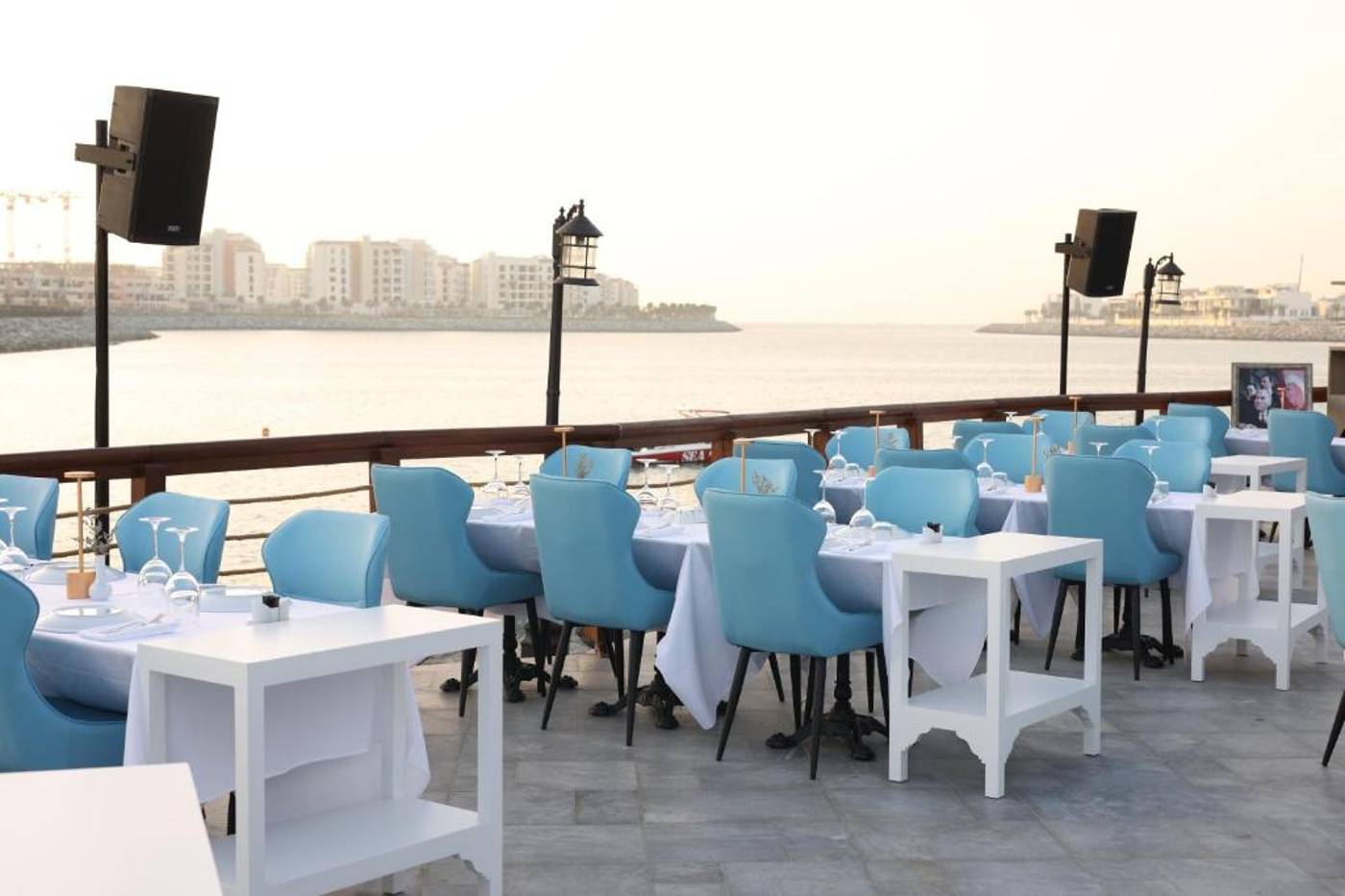 Dubai-Marine-Beach-Resort-and-Spa-Restaurant-13
