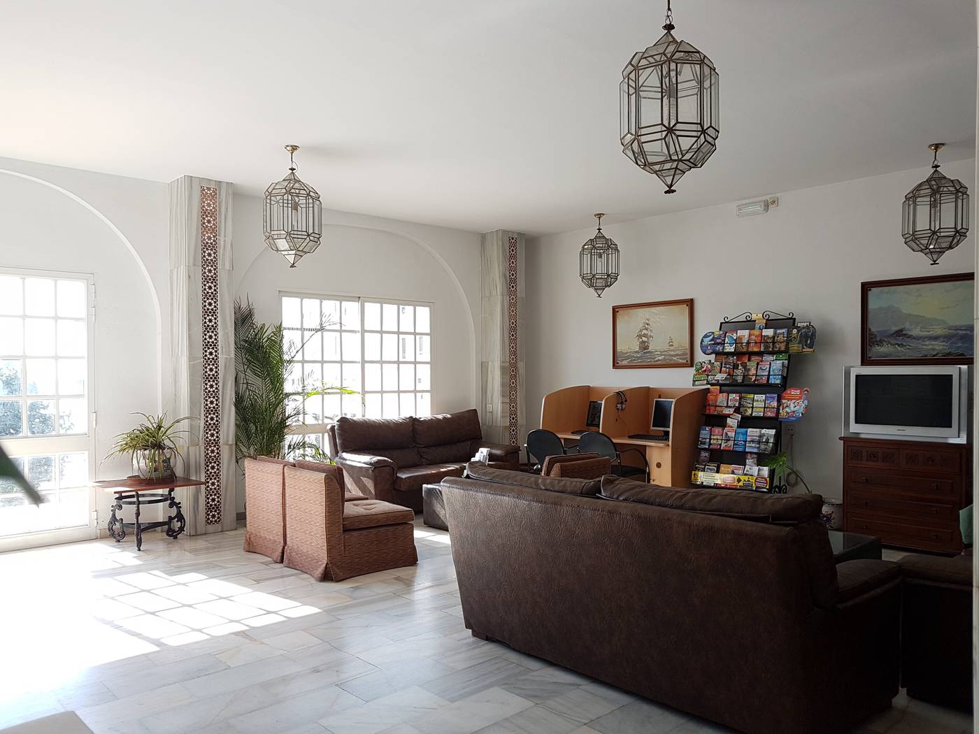 Aparthotel-Sunny-Beach-Lobby-15