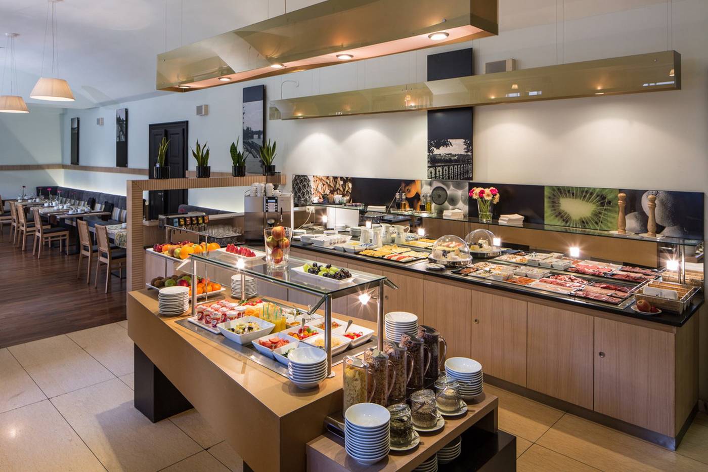 Falkensteiner-Hotel-Maria-Prag-Restaurant-27