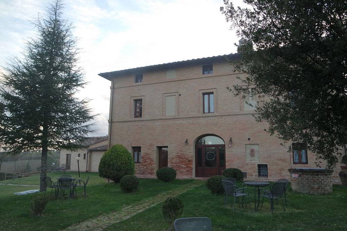 Bed And Breakfast Fonte Dei Tufi-Italy-SIENA-General view-4