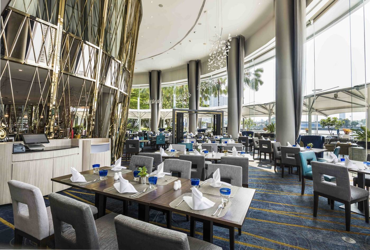 Chatrium-Hotel-Riverside-Bangkok-Restaurant-74