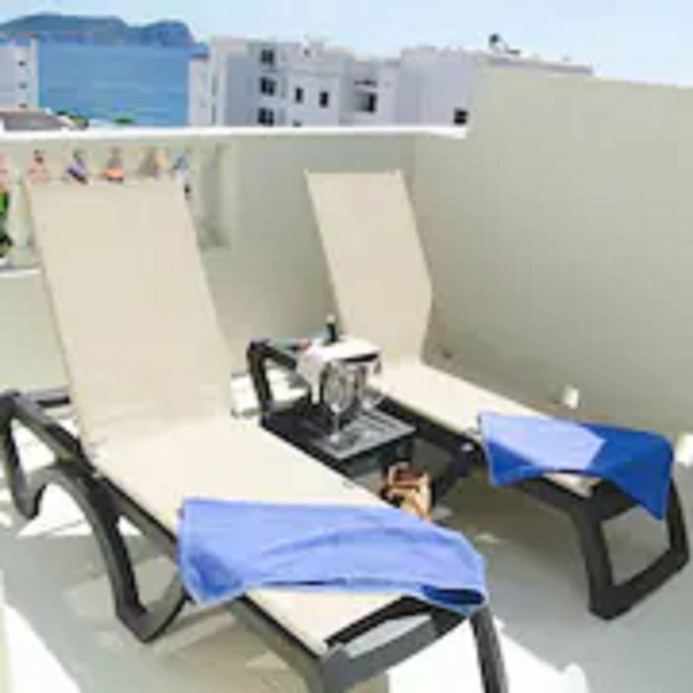 Paraiso-Beach-by-LLUM-ONLY-ADULTS-Beach-32