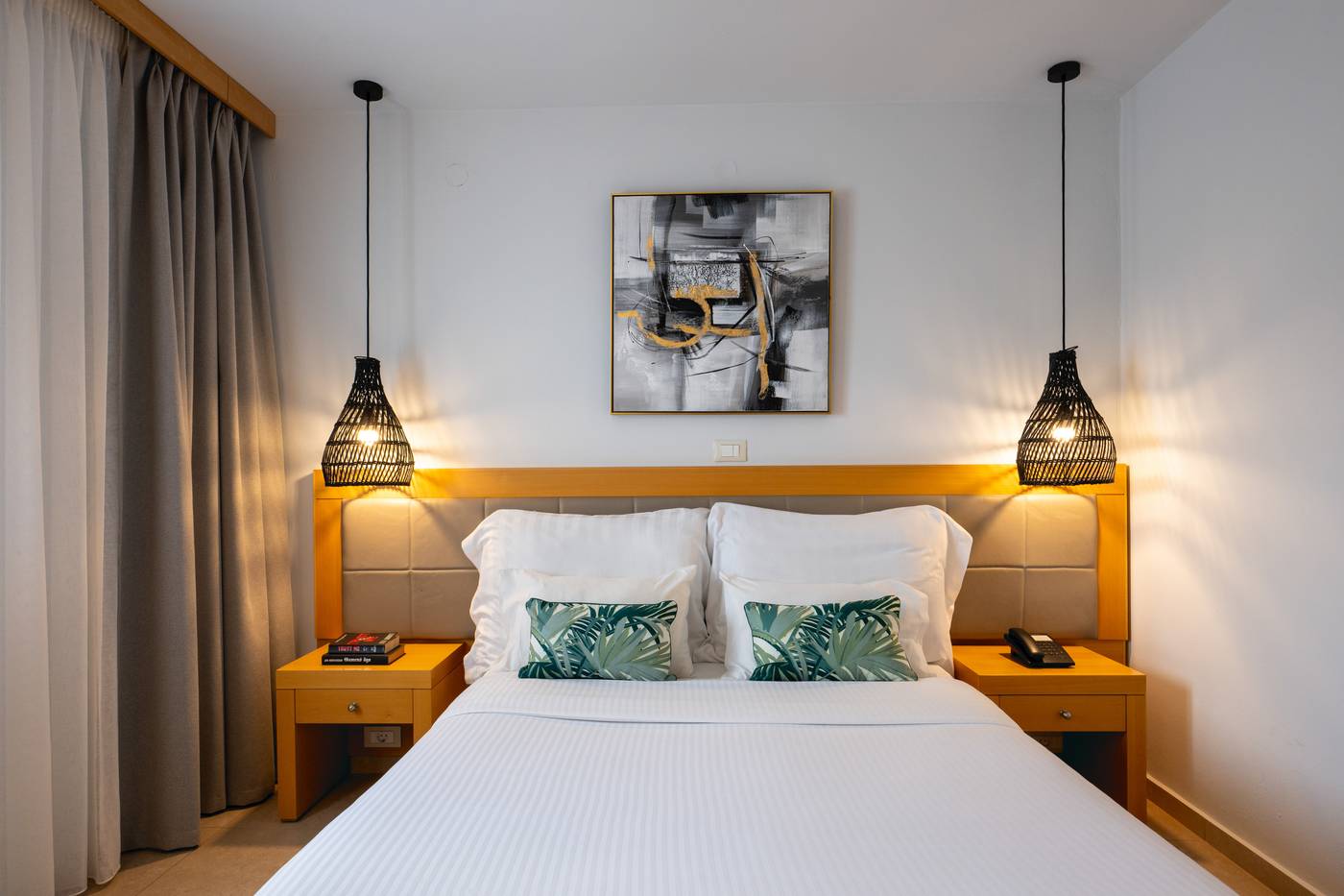 Ariadne-Beach-Room-25