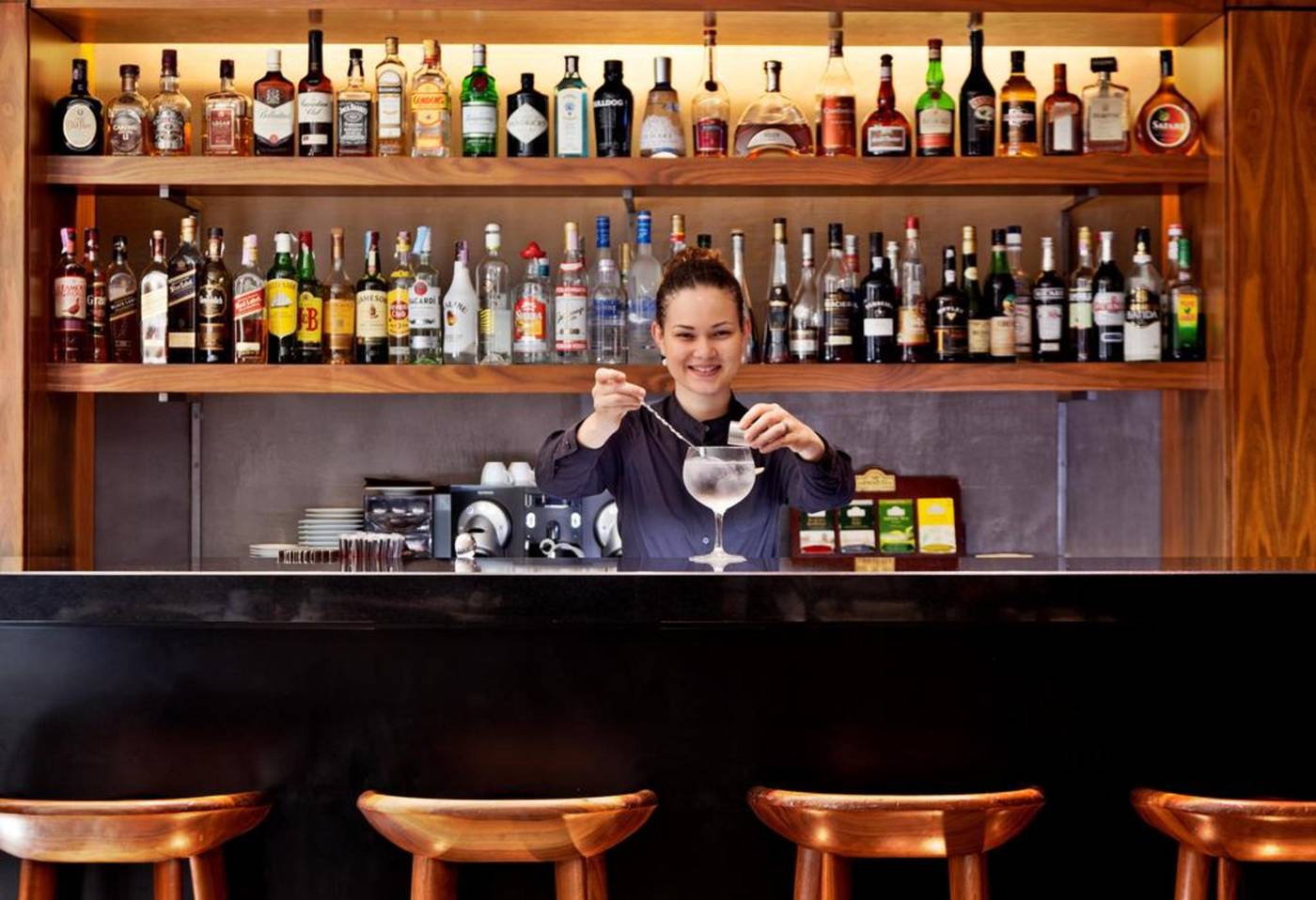 Altis-Prime-Hotel-Bar-37