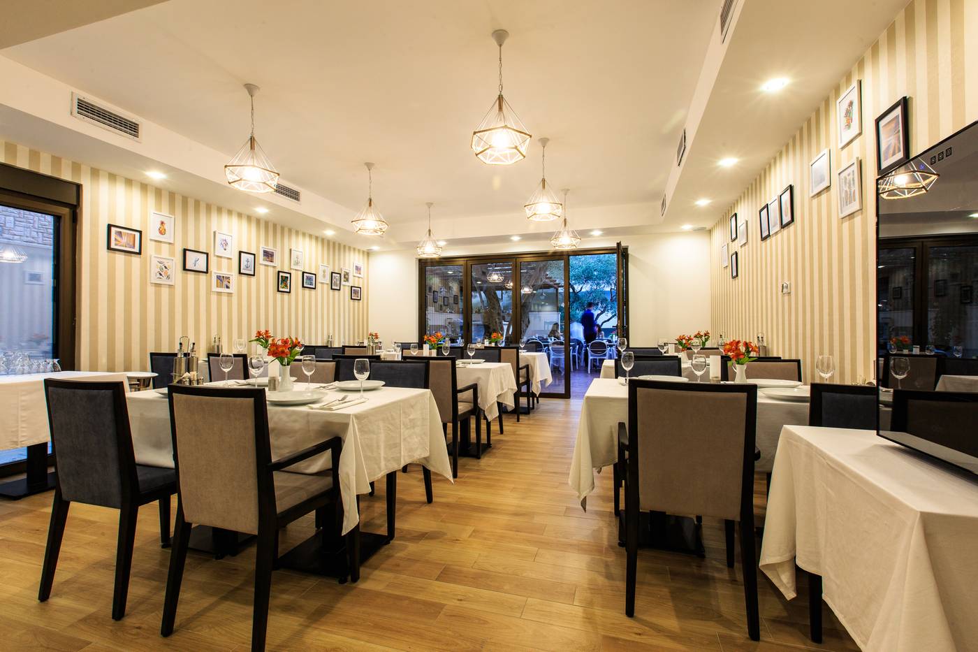 Harmony-Restaurant-31