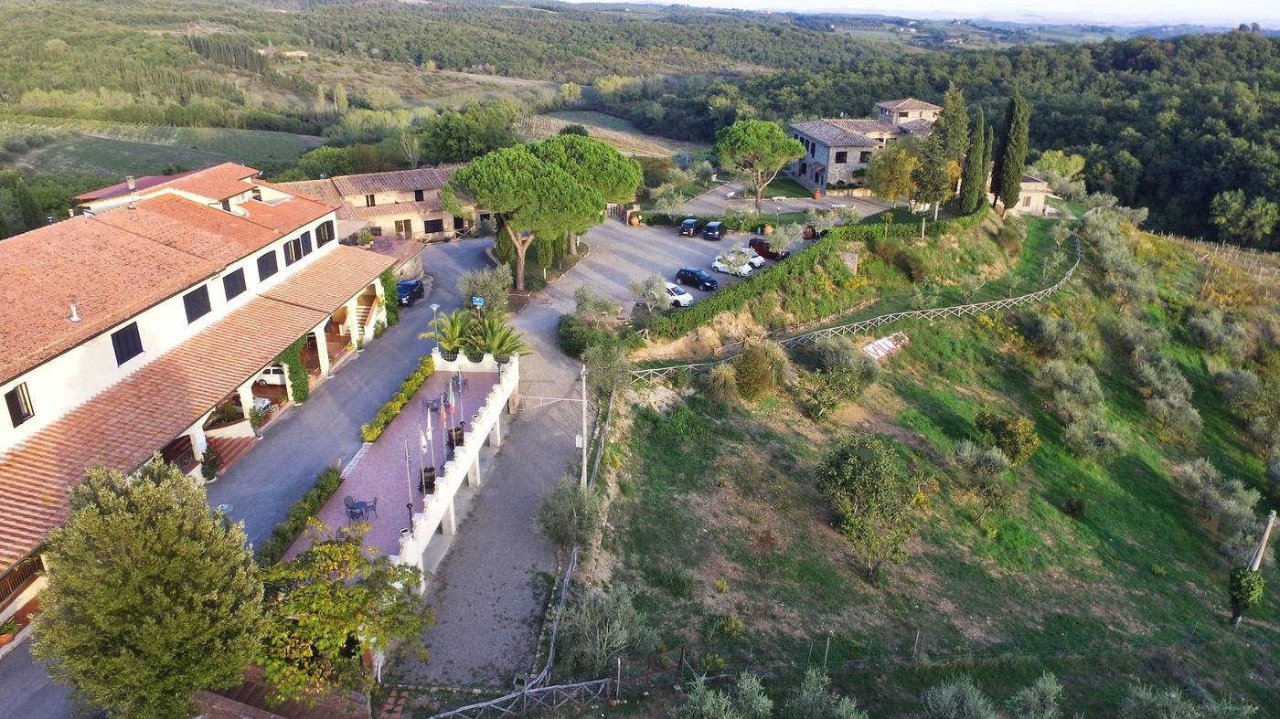 La-Loggia-Villa-Gloria-General-view-49
