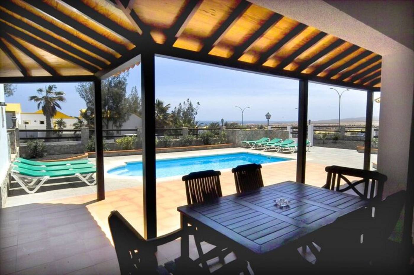 Vip-Villas-Caleta-Dorada-Room-4