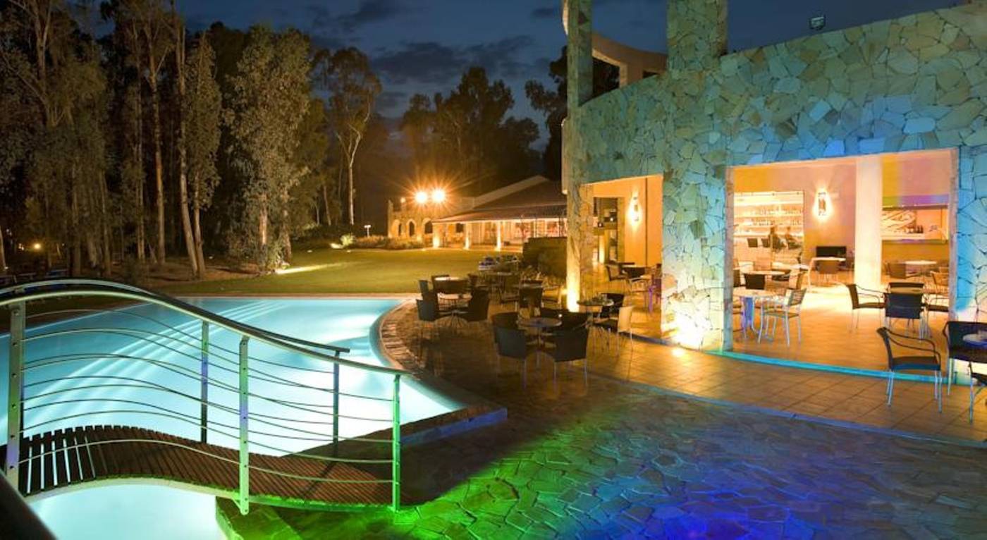 Flamingo-Hotel-Pool-14