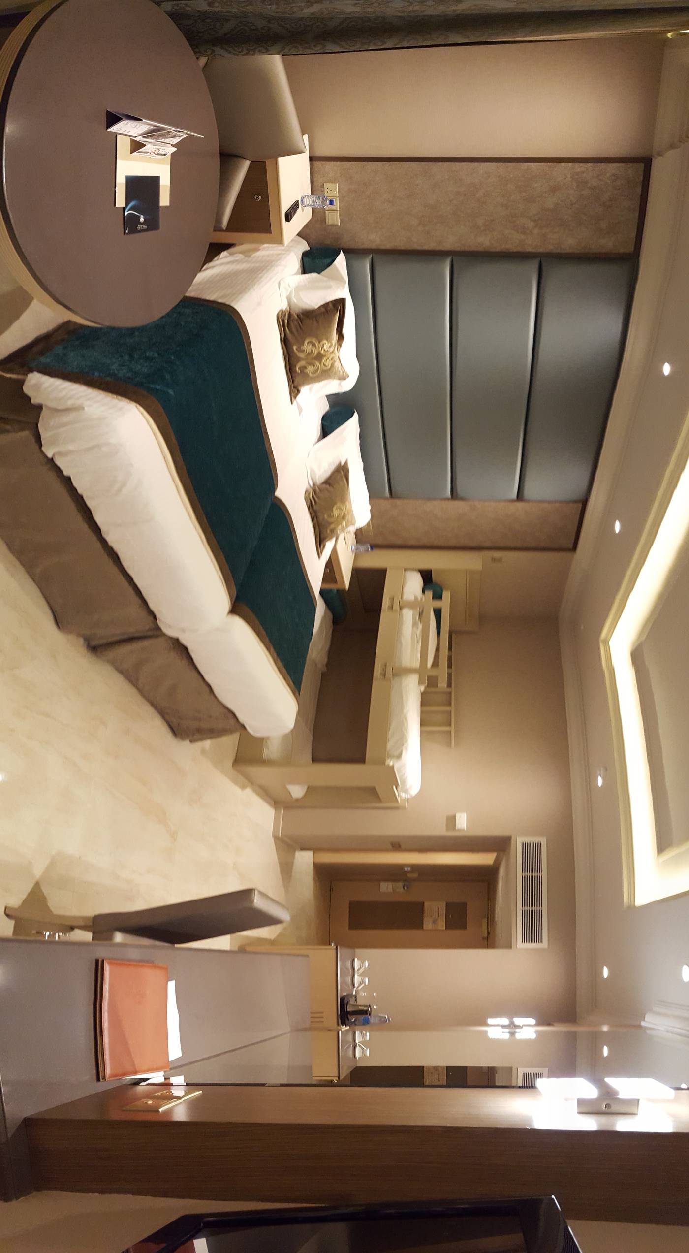 Adams-Beach-Hotel-Room-43