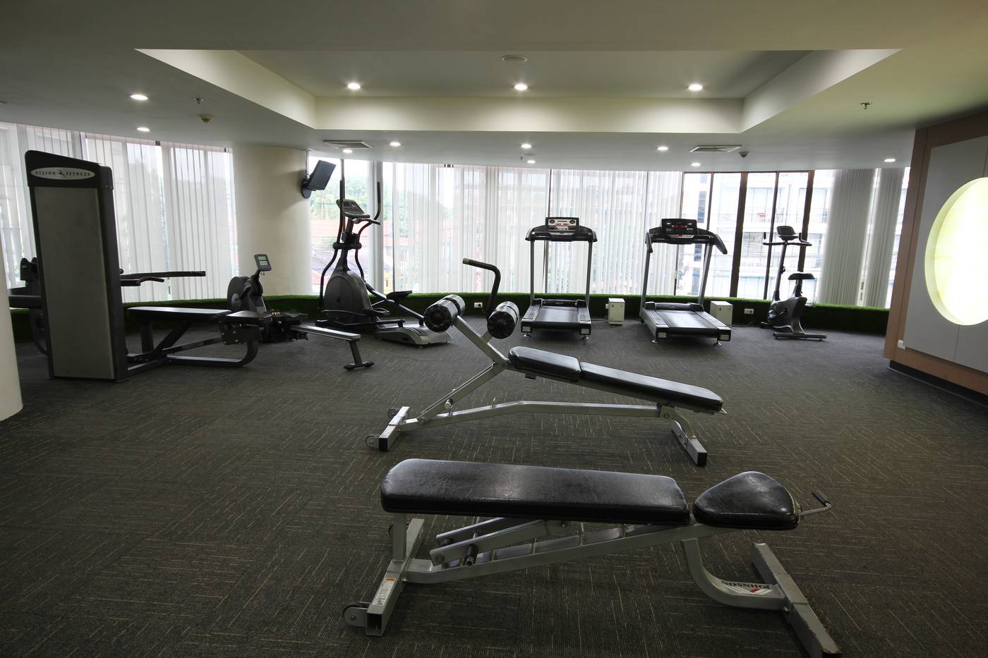 Deevana-Plaza-Phuket-Sports-and-Entertainment-65