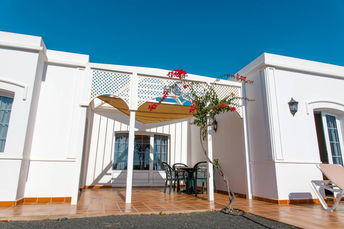 Apartamentos-LIVVO-Coloradamar-Room-25