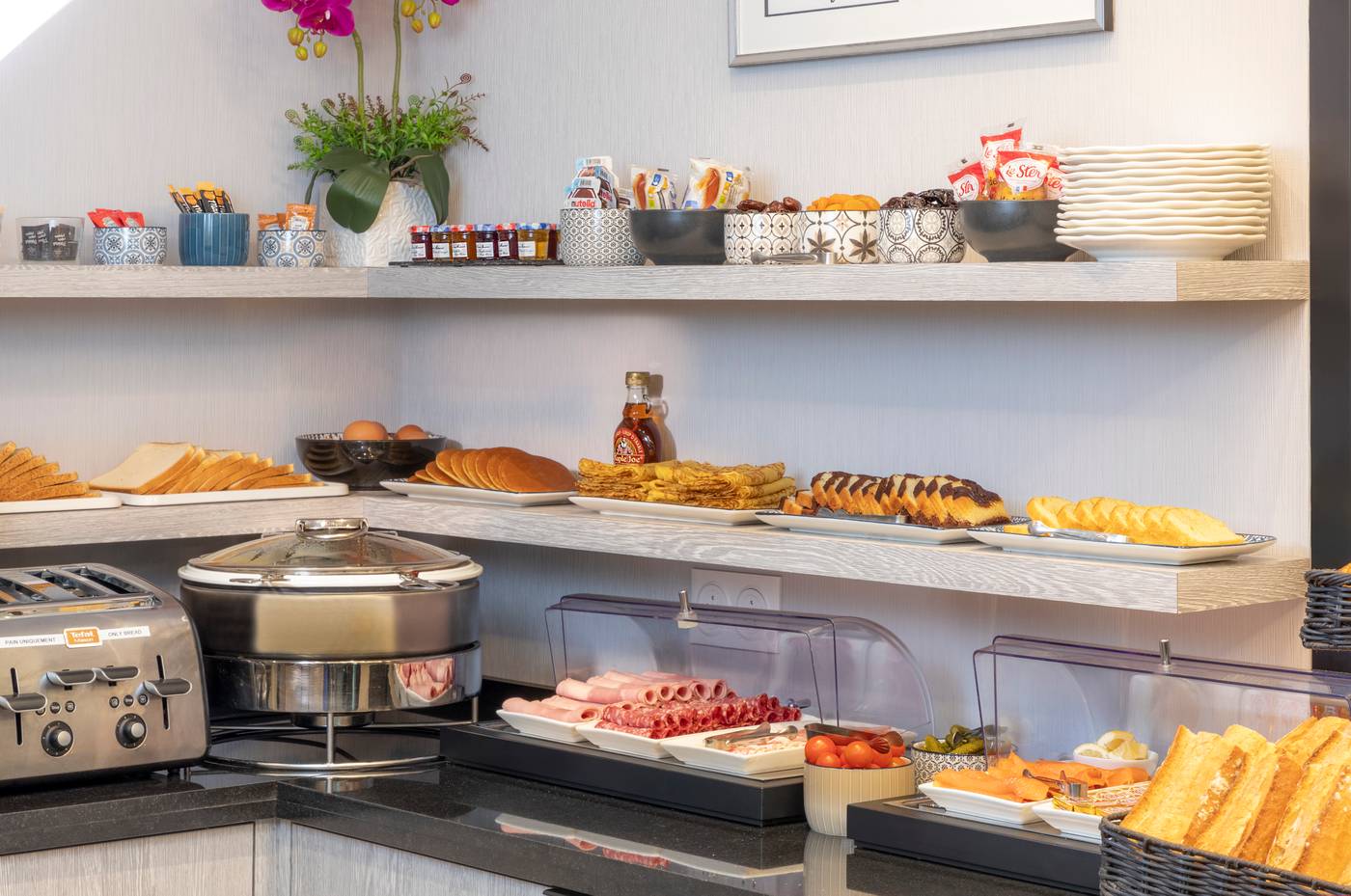 Montfleuri-Arc-de-Triomphe-Restaurant-47