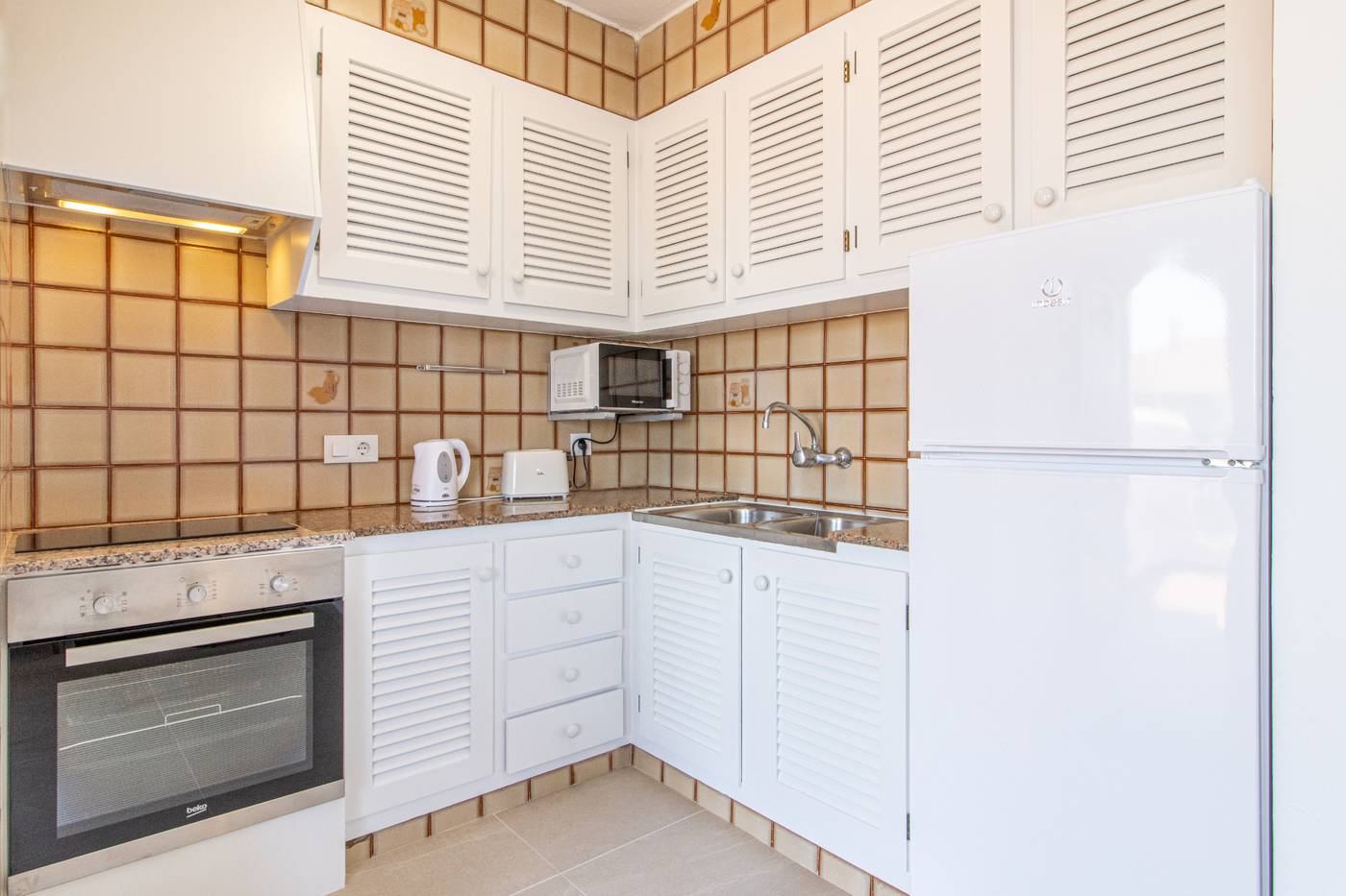 Son-Bou-Playa-Gold-Room-43