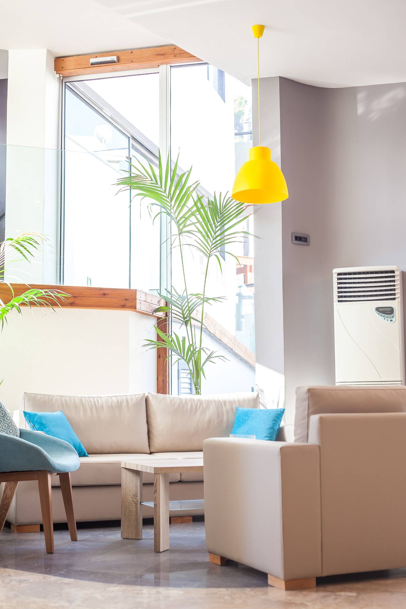 Sunny-Days-Apartments-Lobby-59