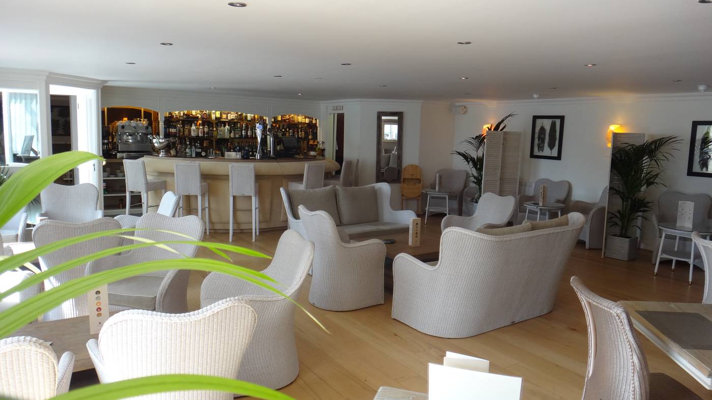 La-Place-Hotel-Bar-11