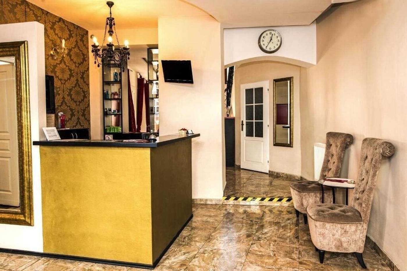 Garni Hotel Virgo-Slovakia-BRATISLAVA-Lobby-9