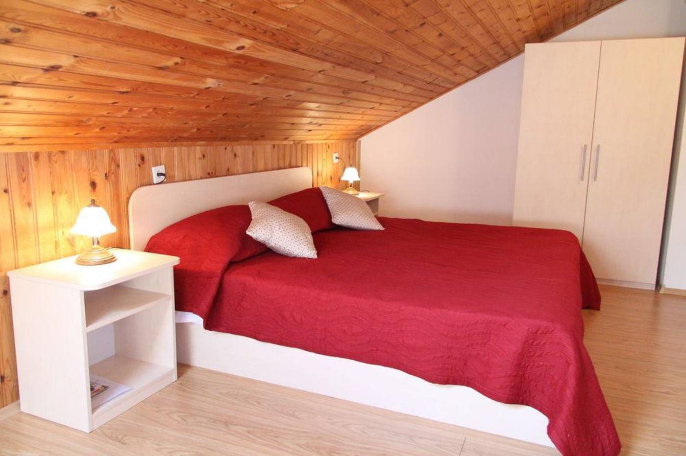 Pansion-Lovac-General-view-9