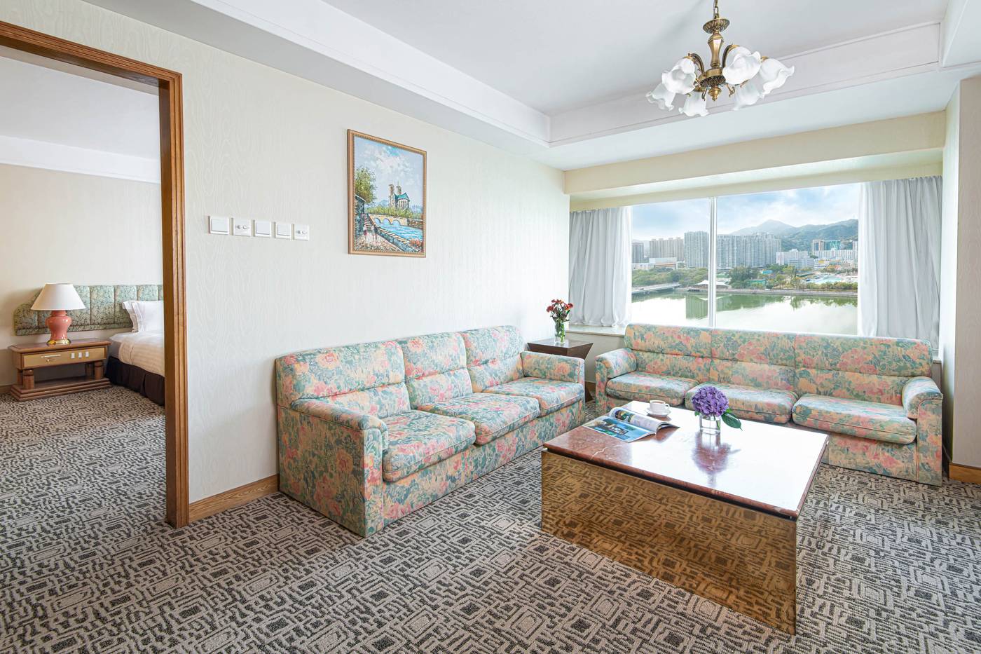 Regal-Riverside-Room-55